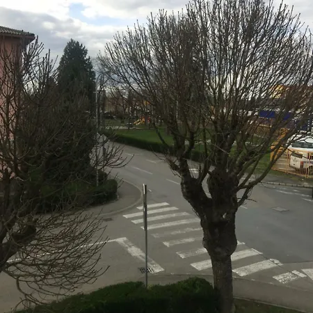 Stan Na Dan Gradiska/bos. Apartment